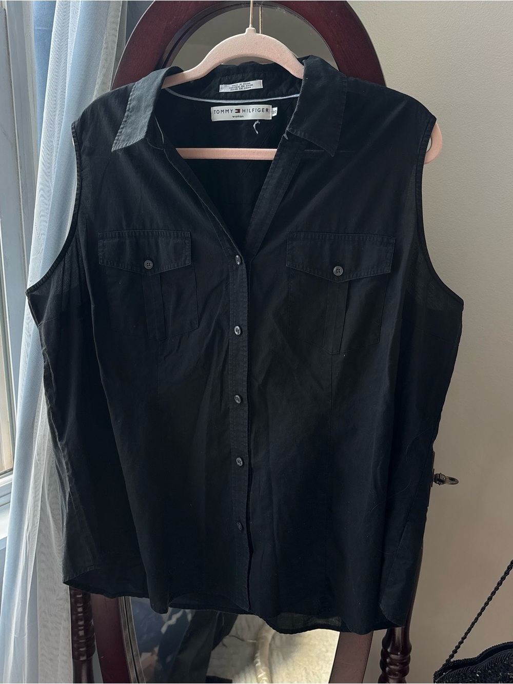 Tommy Hilfiger Black Sleeveless Button-Down Shirt